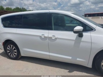 Chrysler Pacifica II 2023 Chrysler Pacifica Hybrid Touring L, 2023r., 3.6L 3.6 Hybryda Plug-in 260KM, zdjęcie 4
