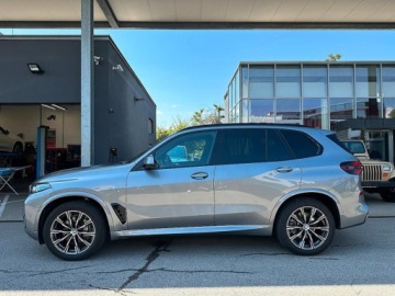 BMW X5 G05 SUV Facelifting 3.0 30d 298KM 2026 BMW X5 xDrive30d Sport Suv 3.0 (298KM) 2026, zdjęcie 1