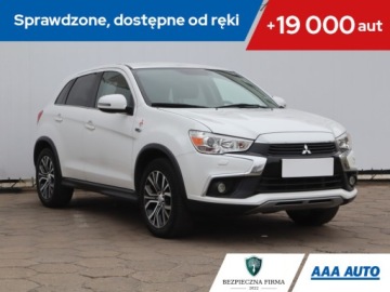 Mitsubishi ASX I SUV Facelifting 2015 1.6 117KM 2016 Mitsubishi ASX 1.6 MIVEC, Salon Polska