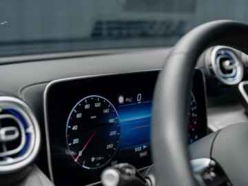 Mercedes GLC C254/X254 2025 MERCEDES-BENZ GLC 300 e 4-Matic AMG Line 2.0 (360KM) 2025, zdjęcie 10