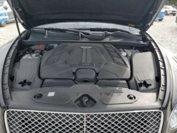 Bentley Bentayga 2023 Bentley Bentayga 2023 BENTLEY BENTAYGA 4.0 Benzyna 542KM, zdjęcie 6