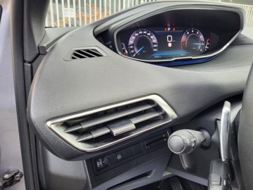Peugeot 3008 II Crossover Facelifting  1.2 PureTech 130KM 2023 Peugeot 3008 1.2l benzyna 131KM *Bezwypadkowy * 18808km * gwarancja Serwis, zdjęcie 7