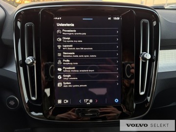 Volvo XC40 Crossover Facelifting 2.0 B3 163KM 2022 Volvo XC 40 XC40 B3 Core aut, Pakiet park assist,, zdjęcie 22