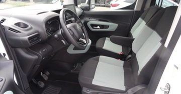 Citroen Berlingo III Osobowy M 1.5 BlueHDi 102KM 2019 Citroen Berlingo 1.5 HDI 7 Foteli Jeden Wlasciciel Serwisowany Oplacony Ja, zdjęcie 1