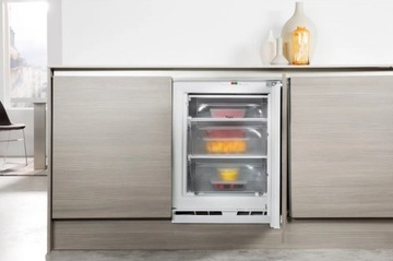 Встраиваемая морозильная камера Whirlpool AFB 8281
