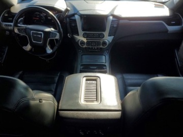  GMC Yukon Denali 2018 6.2 Benzyna 420KM, zdjęcie 8