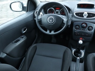 Renault Clio III Hatchback 5d Phase II 1.5 dCi 75KM 2012 Renault Clio 1.5 dCi, Salon Polska, Klima, zdjęcie 6