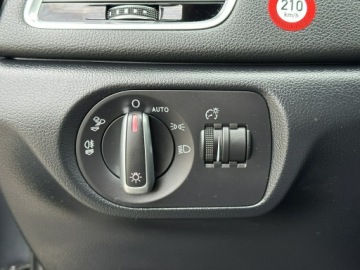 Audi Q3 I SUV Facelifting 2.0 TDI 150KM 2015 Audi Q3 8xAlu! Xenon, Grzane Fotele, Navi, LED, zdjęcie 28