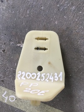 RAMKA UCHWYT PODSUFITKI RENAULT ZOE 8200252431R