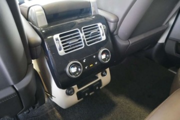 Land Rover Range Rover IV SUV SWB Facelifting 5.0 V8 S/C 525KM 2019 Land Rover Range Rover Vat23 Bezwp NowySerwis Masaze HeadUp Kam360 Webasto, zdjęcie 11