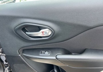 Jeep Cherokee V Terenowy 2.0 MJD 140KM 2014 Jeep Cherokee 2.0D 140KM 6B.Ledy Navi Klimatr.El.Klapa 2xPDC Po Rozrz.Fakt, zdjęcie 7