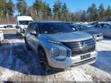 Mitsubishi Outlander III 2024 Mitsubishi Outlander 2024 r., 2,5L RALLIART S-AWC 2.5 Benzyna 181KM, zdjęcie 2