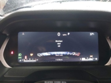 Jeep Grand Cherokee V 2024 Jeep Grand Cherokee 2024 r., 3,6L LIMITED 4X4 3.6 Benzyna 293KM, zdjęcie 6