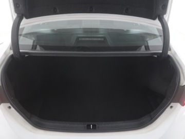 Toyota Corolla XI Sedan 1.6 Valvematic 132KM 2016 Toyota Corolla 1.6 Valvematic, Salon Polska, zdjęcie 13