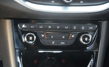 Opel Astra K Sports Tourer 1.6 CDTI 110KM 2016 Opel Astra 1.6D Navi Kamera Grzane Fotele Nowy Rozrzad Sprowadzony 1.6, zdjęcie 31