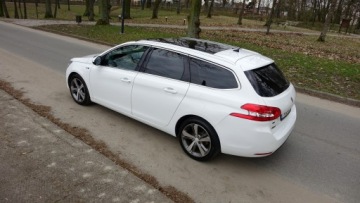 Peugeot 308 II SW 1.2 PureTech 130KM 2015 308 .. Panorama .. Ledy .. Nawigacja .. Kamera .. 2 x PDC .. Klimatronik ., zdjęcie 30