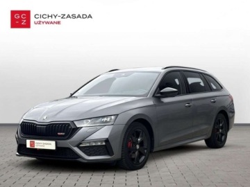 Skoda Octavia IV Kombi 2.0 TDI SCR 200KM 2022 Skoda Octavia 2.0TDI 200KM RS 4X4 DCC VirtCockpit NiskiPrzebieg Keyless Ka