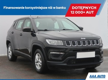 Jeep Compass II SUV 1.4 MultiAir 140KM 2017 Jeep Compass 1.4 MultiAir, Salon Polska