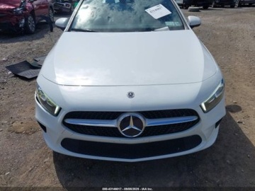 Mercedes Klasa A W177/V177 2022 Mercedes-Benz Klasa A A220 4matic 2.0 Benzyna 188KM, zdjęcie 4