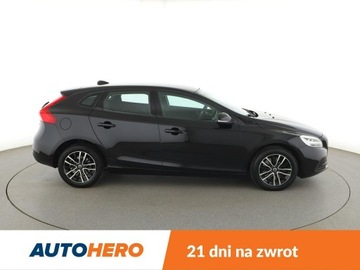 Volvo V40 II 2019 Volvo V40 Automat full LED navi klima auto, zdjęcie 8
