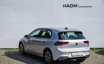 Volkswagen Golf VIII 2022 Volkswagen Golf 1,4 TSI 204 KM 1.5 Hybryda Plug-in 204KM, zdjęcie 4