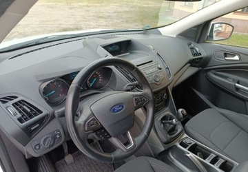 Ford Kuga II SUV Facelifting 1.5 EcoBoost 120KM 2017 Ford Kuga Przebieg 51.000 km - silnik 1,5 - 120 KM 1.5 Benzyna 120KM, zdjęcie 19