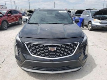 Cadillac 2023 Cadillac XT4 2023, 2.0L, PREMIUM LUXURY, po gradobiciu 2.0 Benzyna 235KM, zdjęcie 2