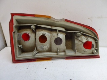 ESCORT MK7 95-00 SVĚTLO ZADNÍ PRAVÁ W BLATNÍK KOMBI