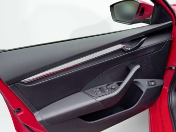 Skoda Octavia IV Kombi 2.0 TDI 150KM 2022 Skoda Octavia El.fotele FV23 Kamera LED DSG HUD Akustyczne szyby 2.0 150KM, zdjęcie 14