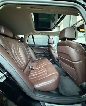 BMW Seria 5 G30-G31 Touring Facelifting 2.0 520i 184KM 2021 BMW Seria 5 BMW Seria 5 520i Touring Luxury Line 2.0 Benzyna 184KM, zdjęcie 26