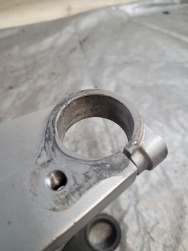 PÓŁKI PÓŁKA GÓRNA DOLNA SZTYCA SUZUKI GSX 600 F 89r.