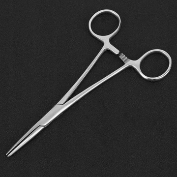 Хирургические прямые кровоостанавливающие щипцы длиной 16 см.