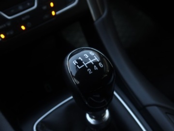 Ford Mondeo V Liftback Facelifting 2.0 EcoBlue 150KM 2019 Ford Mondeo 2.0 EcoBlue, Salon Polska, Klima, zdjęcie 17