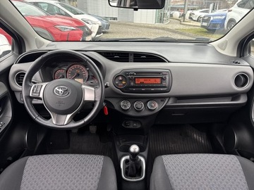 Toyota Yaris III Hatchback 5d Facelifting 1.0 VVT-i 69KM 2015 Toyota Yaris 1.0 Active EU6 III (2011-2019) Toyota, zdjęcie 10