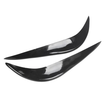 Универсальная накладка на автомобильный бампер.