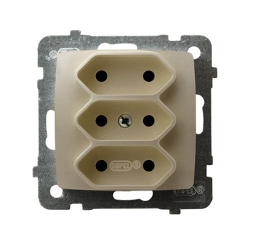 GNIAZDO POTRÓJNE EURO OSPEL KARO GP-3S/m/42