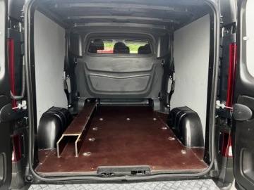 Renault Trafic III Furgon 1.6 dCi 120KM 2019 Renault Trafic 6- osobowy Serwisowany Long 1.6 Diesel 120KM, zdjęcie 19