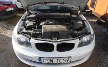 BMW 2011 BMW Seria 1 2011r, 1.6 Benzyna, Lekko uszkodzony bok. 1.6 Benzyna 122KM, zdjęcie 4