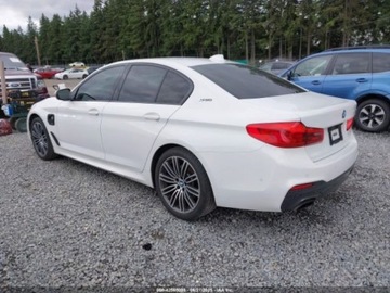 BMW Seria 5 G30-G31 2019 BMW Seria 5 2019 BMW 530E IPERFORMANCE 2.0 Hybryda Plug-in 180KM, zdjęcie 3