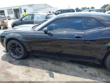 Dodge Challenger III 2021 Dodge Challenger RT Scat Pack Widebody 2021 6.4l 6.4 Benzyna 485KM, zdjęcie 2