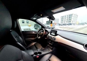 Mercedes Klasa B W246 Sports Tourer Facelifting 2.0 250 211KM 2017 Mercedes-Benz Klasa B Bezwypadkowy 4 MATIC 2.0 cm Automat ZAMIANA 2.0, zdjęcie 5