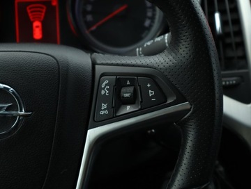 Opel Astra J Hatchback 5d 1.4 Turbo ECOTEC 140KM 2012 Opel Astra 1.4 T, GAZ, VAT 23%, Klima, zdjęcie 18