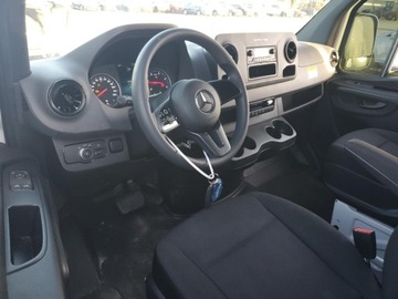 Mercedes Sprinter IV (W907/W910) 2024 Mercedes-Benz Sprinter 3500 2024 2.0l 2.0 Diesel 211KM, zdjęcie 8