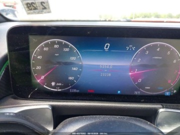 Mercedes GLB 2024 Mercedes-Benz GLB Glb 250 4matic 2024 2.0 Benzyna 221KM, zdjęcie 10