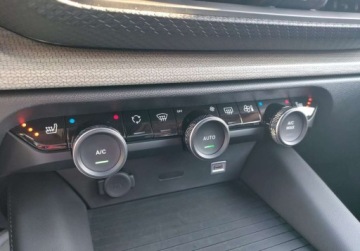 Citroen C5 III 2022 Citroen C5X Salon POLSKA GWARANCJA Jak Nowy SHINE Vat 23 1.6 Benzyna, zdjęcie 38