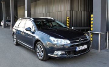 Citroen C5 III Tourer 2.0 BlueHDi 180KM 2015 Citroen C5 2,0HDI (180KM) Automat Lift Skory 2015 r. 2.0 Diesel 180KM, zdjęcie 5