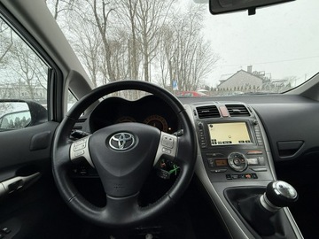 Toyota Auris I Hatchback 2.0 D-4D 125KM 2007 Toyota Auris 2.0D-4D 2007r Climatronic 5-Drzwi, zdjęcie 16