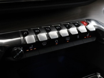 Peugeot 5008 II 2021 Peugeot 5008 FV23% GT-Line atuomat 177KM 7-osob., zdjęcie 28