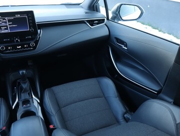 Toyota Corolla XII TS Kombi 1.8 Hybrid 122KM 2021 Toyota Corolla 1.8 Hybrid, Automat, Skóra, Klima, zdjęcie 7