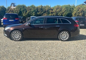 Opel Insignia I Sports Tourer 2.0 CDTI BiTurbo ECOTEC 195KM 2013 Opel Insignia BiTurbo 4x4 Wynajem Dlugoterminowy 2.0 Diesel 196KM, zdjęcie 4